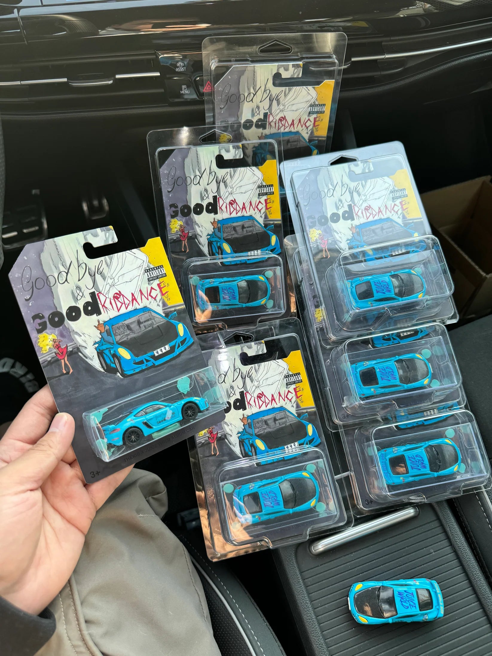 Juice WRLD Goodbye & Good Riddance Collectible Car + Keychain
